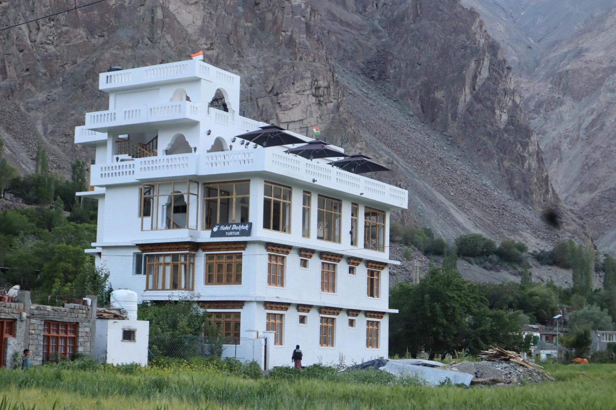 Hotel Duktuk Turtok Exterior photo